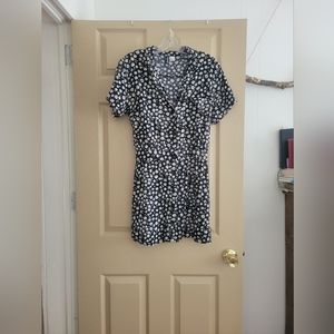Cute summer short sleeve dress